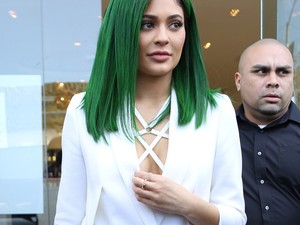 Fűzöld - Kylie Jenner új hajszíne nem egy telitalálat