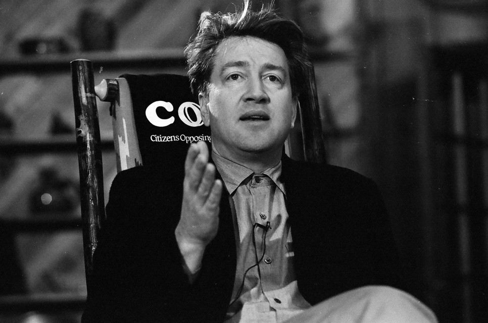 David Lynch 1990-ben a Twin Peaks sajtótájékoztatóján