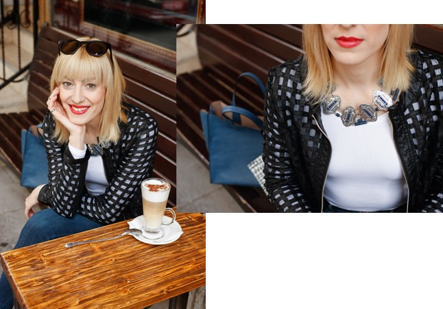 Juli párizsias sikkje