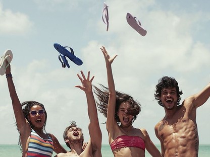 Mi kell a nyárhoz? Egy kényelmes papucs és egy szuper hátizsák