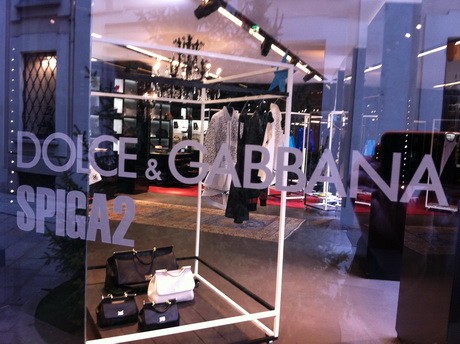 Milánóban, a Spiga2-ben is kaphatók Napsugár kreációi