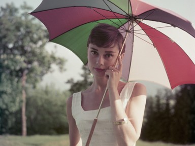 10 csodálatos fotó Audrey Hepburn-ről, ami bemutatja, milyen az utánozhatatlan elegancia