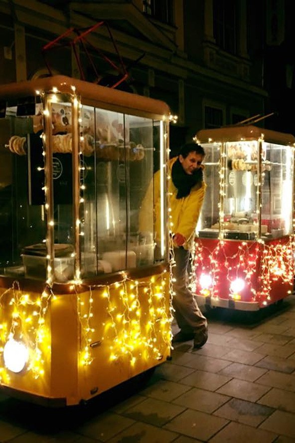 Budapesti mese: fényvillamos, finomság és szuvenír