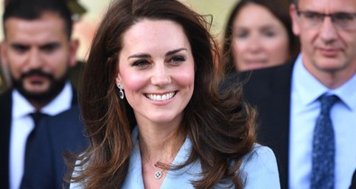 Azonnal tavasz lesz Kate Middleton babakék ruhájától
