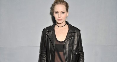 Jennifer Lawrence a legvagányabb szerelésben a Dior show-n Párizsban