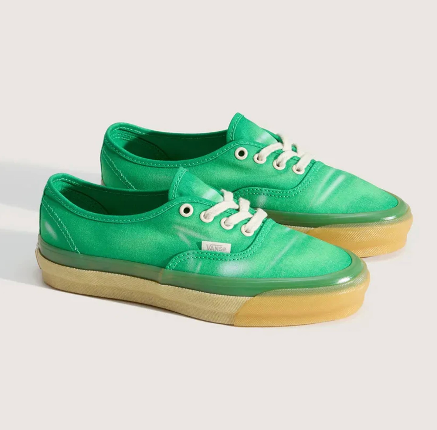 Teniszcipő VANS LX Authentic 44 - answear.hu 38 990 Ft GLAMOUR-NAPOK -30% MIN. 2 TERMÉK VÁSÁRLÁSAKOR 