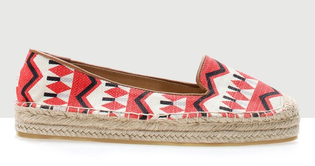 Szalmatalpú, mintás vászoncipő STRADIVARIUS 6995 Ft