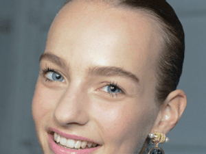 30 év, 350 csodálatos színárnyalat!