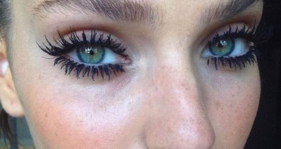 5 szempillaspirál, amit megéri beszerezned a Glamour-napok alatt