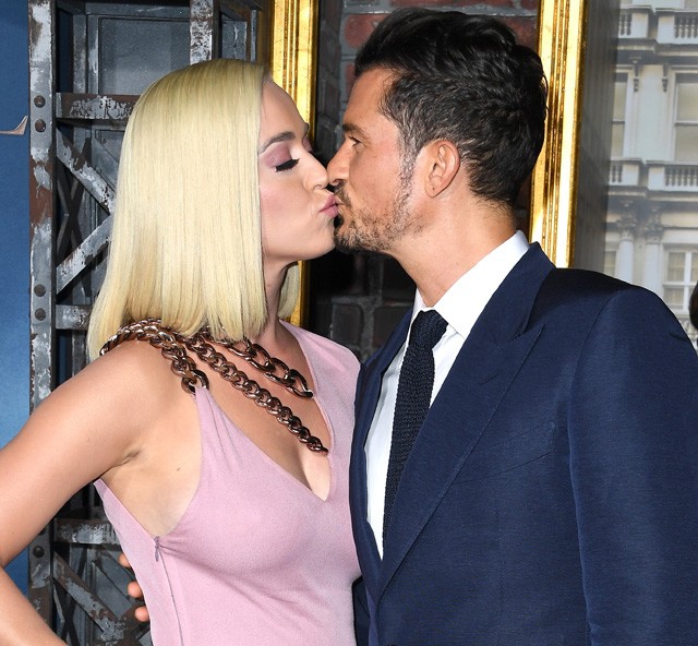 Megszületett Orlando Bloom és Katy Perry első közös gyermeke! A neve is kiderült!