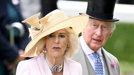 Nem bírta tovább: Károly király megjegyzése miatt viharzott ki a teremből Kamilla királyné