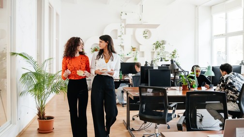 Te jól kijössz a munkatársaiddal? Kiváncsiak vagyuk rá!