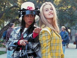 Zseniális! Alicia Silverstone 22 év után felvette a Spinédzserek ikonikus ruháját