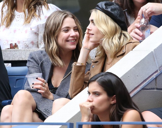 Cara Delevingne, Ashley Benson és Sara Sampaio