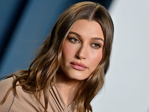 Hailey Bieber saját szépségmárkát indít