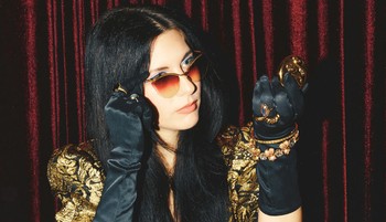 „A legtöbben divatból választják a legpopulárisabb illatokat” - beszélgetés Cserkuti Viola parfümkurátorral