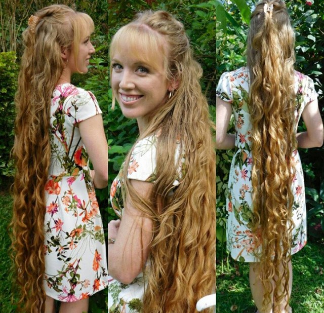 Ennek a lánynak a bokájáig ér a haja! Ez a titka!