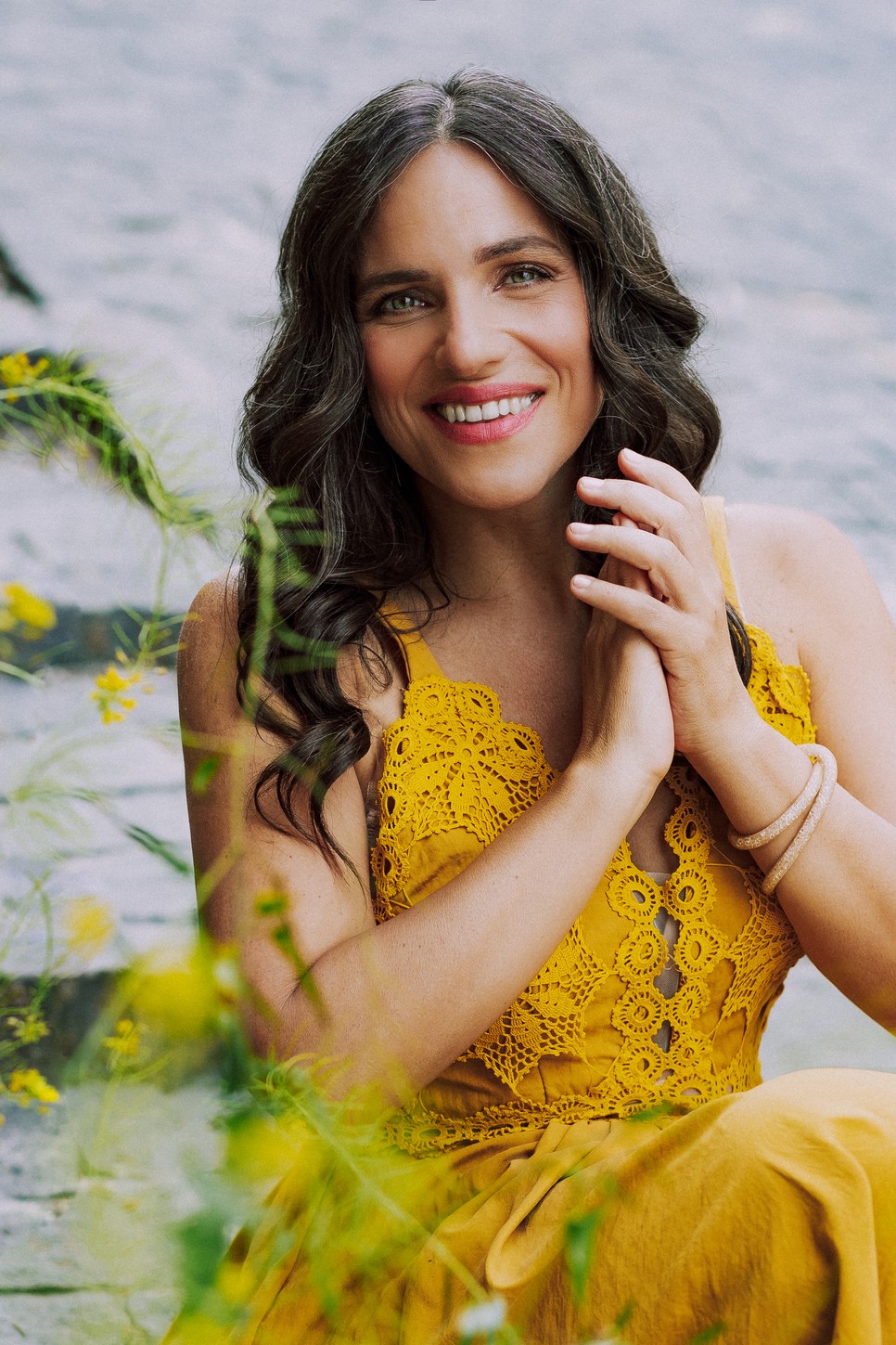 Palya Bea dalai segíthetik a kicsit beszédfejlődését, de a zeneszerző a csendnek is nagy jelentőséget tulajdonított az albumon