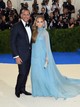 Met gála: 2017-ben lépett először a vörös szőnyegre együtt Jennifer Lopez és Alex Rodriguez