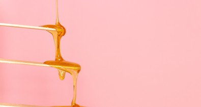 Ehhez az otthoni szőrtelenítőmódszerhez mindössze három összetevő kell és fájdalommentes!