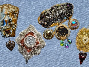 Már Soma Mamagésa is a magyar ékszertervező, Bakos Szél Kata monumentális munkáit viseli