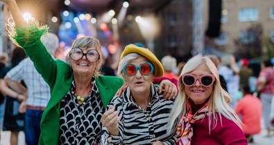 Hogyan építsünk mély baráti kapcsolatokat felnőttkorban? Pszichológus válaszol