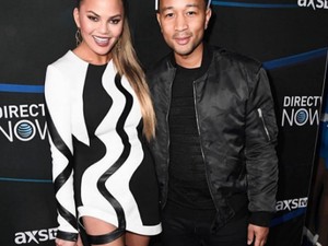 John Legend ott akarta hagyni a feleségét, Chrissy Teigent