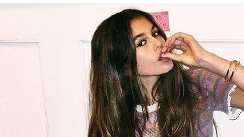 14 évesen újabb kampányban szerepel Cindy Crawford lánya