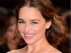 Emilia Clarke olyan cuki, nem jön, hogy beleharapj?
