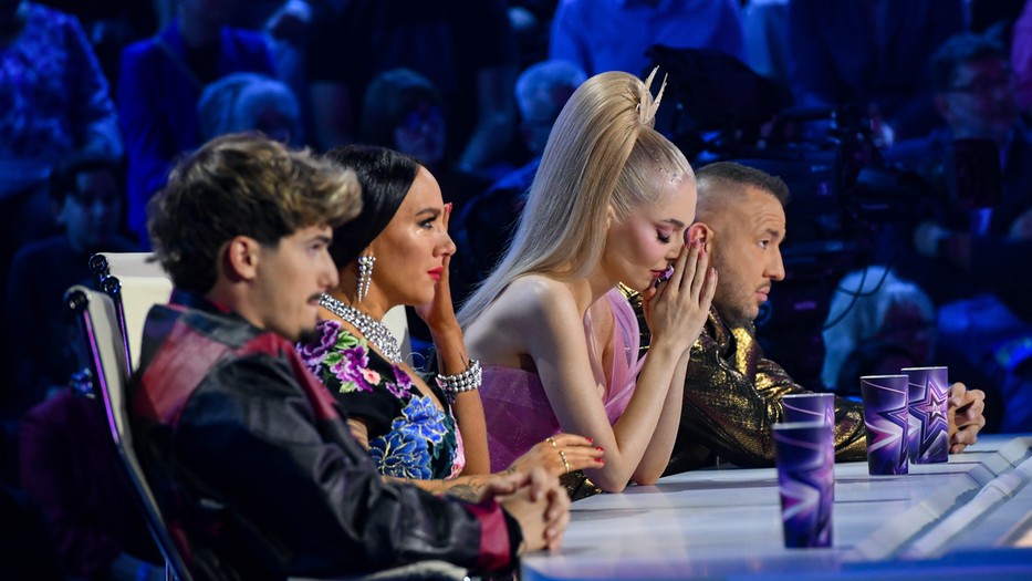 A Megasztár második élő adásában két versenyző is kénytelen volt búcsúzni