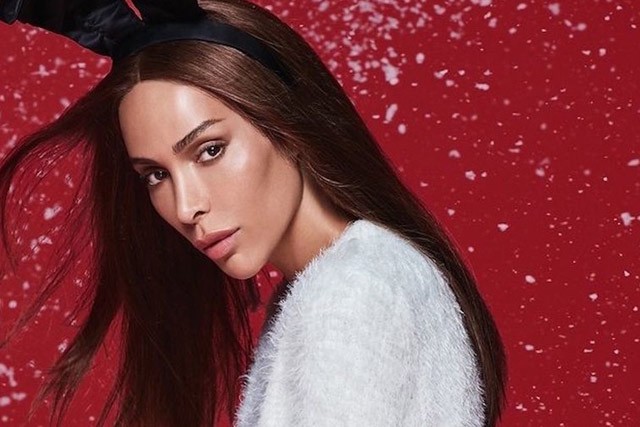 Íme az első transznemű playmate!