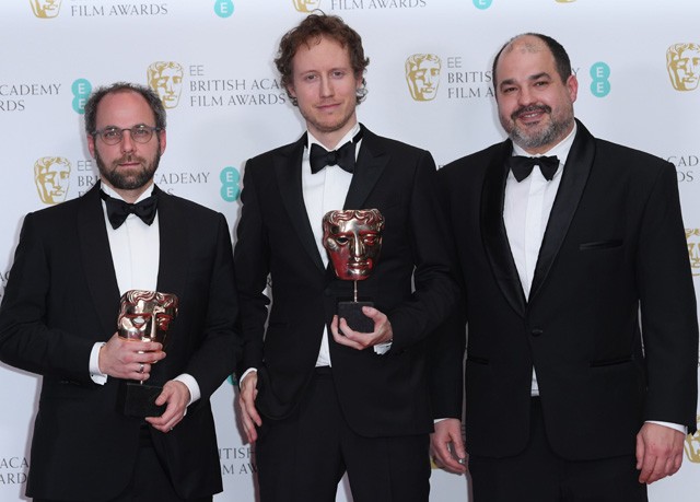 Nemes Jeles László és a Saul fia producerei, Sipos Gábor és Rajna Gábor a BAFTA díjjal