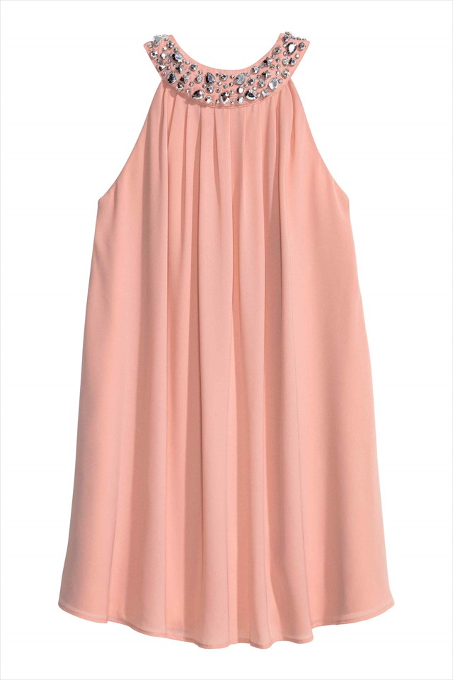 Gyöngyözött A-vonalú koktélruha 14990 Ft