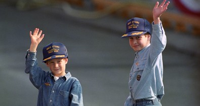 Vilmos herceg és Harry herceg gyerekkori fotóitól egyszerűen elolvadunk!