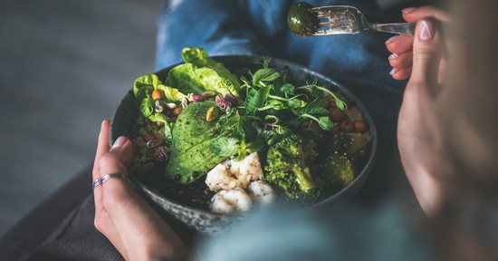 Színes, tápláló ételekre vágysz? - Így állítsd össze okostányérodat