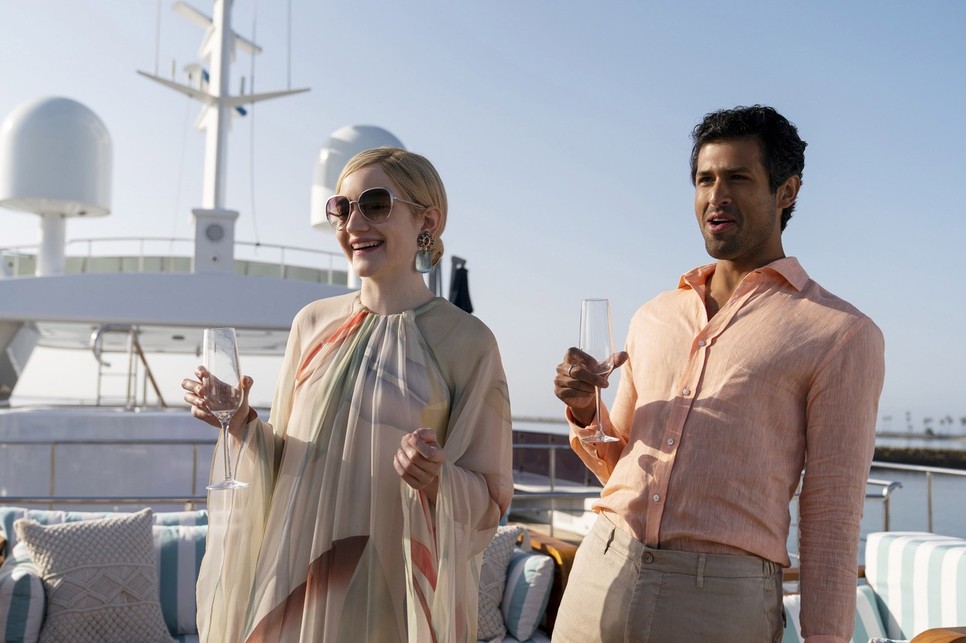 Tényleg ilyen könnyen bedőlünk az Anna Delvey-féléknek, csak mert gazdagok és intelligensek?