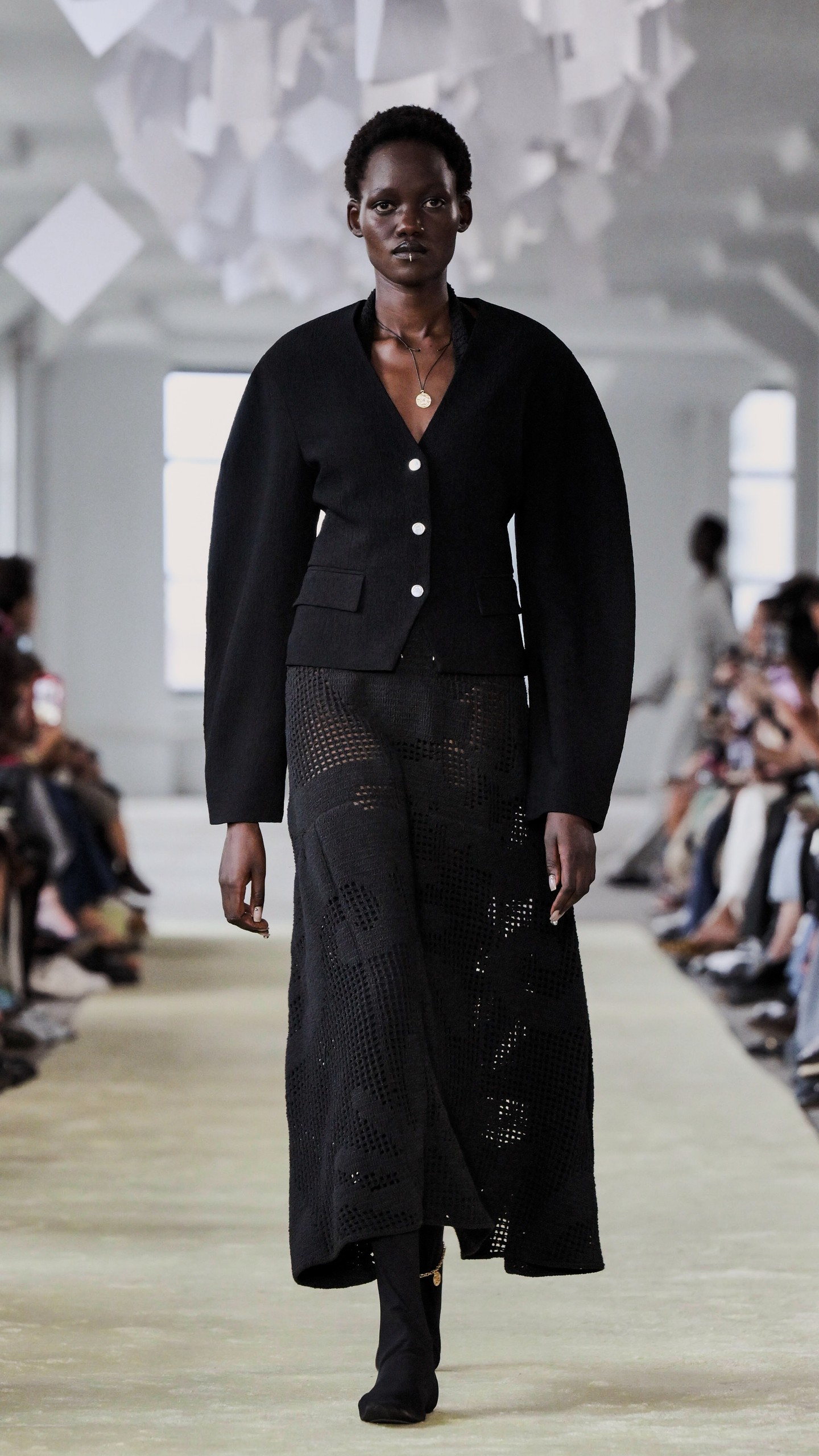 Nanushka 2025 tavasz-nyár, New York Fashion Week