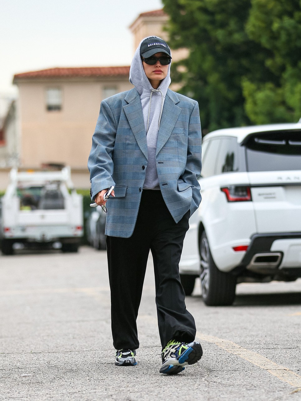 Justin Bieber Hailey Biebernek öltözött a Grammy-gálán