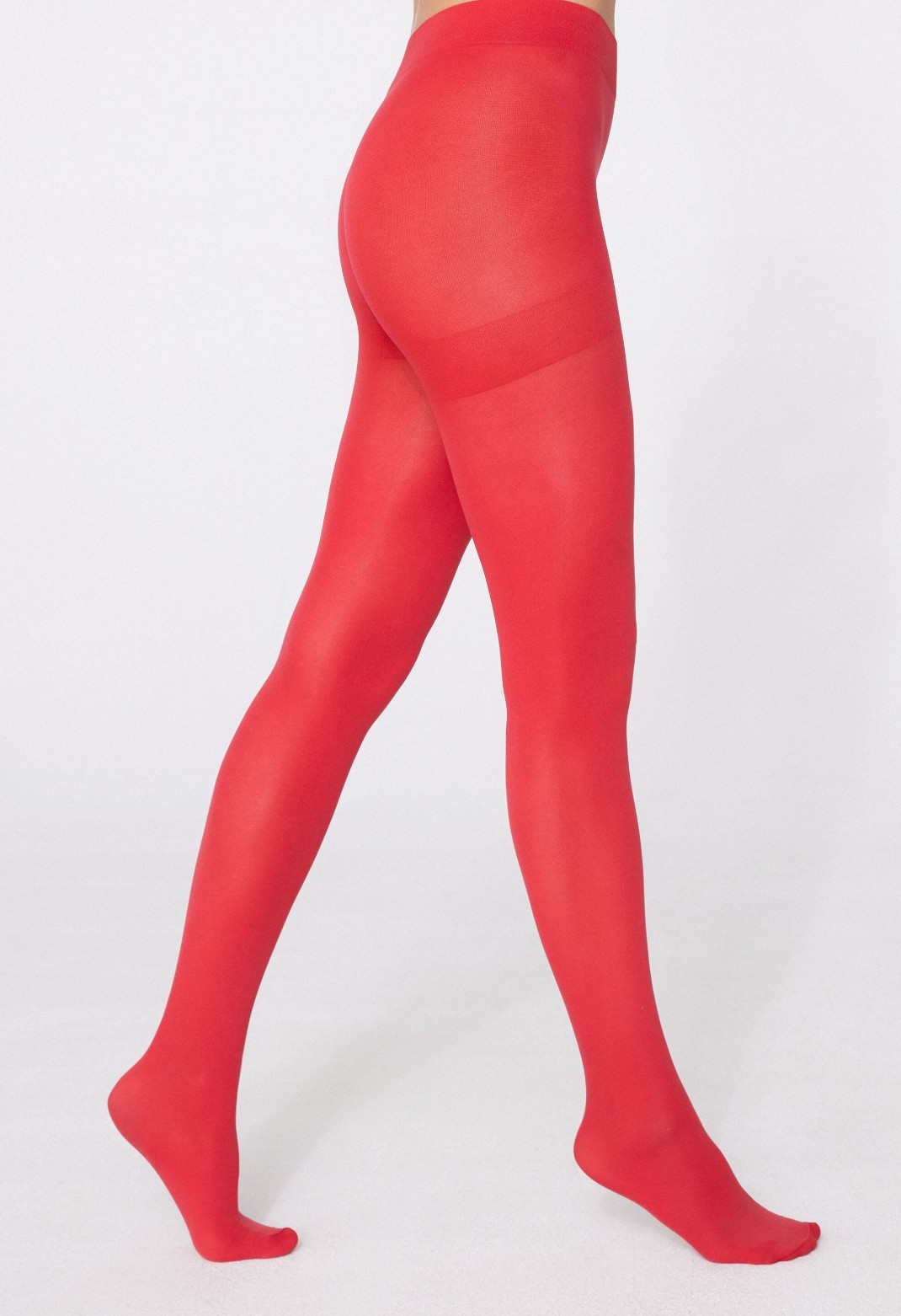 TEZENIS 2290 Ft, 20% kedvezmény a GLAMOUR-napokon