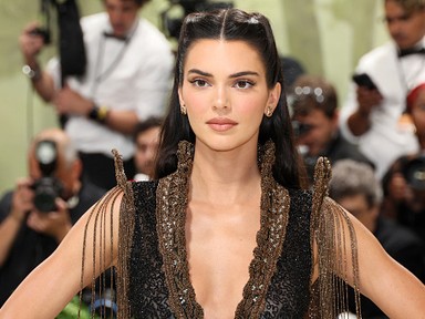 Lakatos Márk darabokra szedte a Met-gála hírességeit