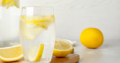 Ez történik a testeddel, ha szénsavas vizet iszol