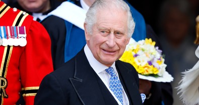 Elolvadunk: Ilyen édes volt Károly király 4 évesen az első koronázási ceremóniáján