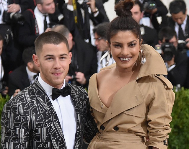 Priyanka Chopra és Nick Jonas