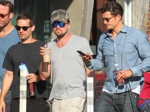 A világ három legszexibb férfija összebarátkozott, és együtt hódítják meg New York utcáit