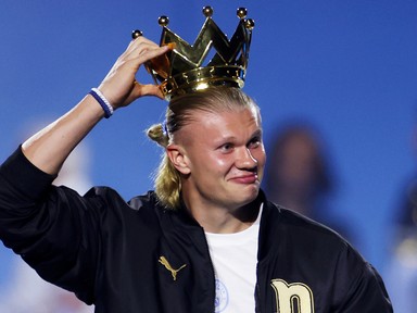 Erling Haaland és barátnőjének forró csókja felperzselte az internetet, azonnal zavarba jössz a fotójuktól
