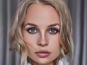 Iszak Eszi a QUDO új arca és csodaszép képek készültek róla