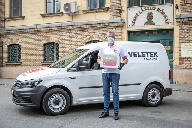 3000 segélycsomagot kapnak a Westendtől a frontvonalban dolgozók