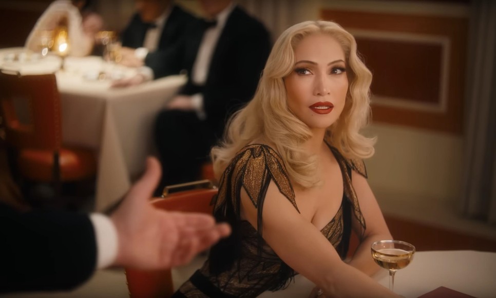 glamour jennifer lopez (2)