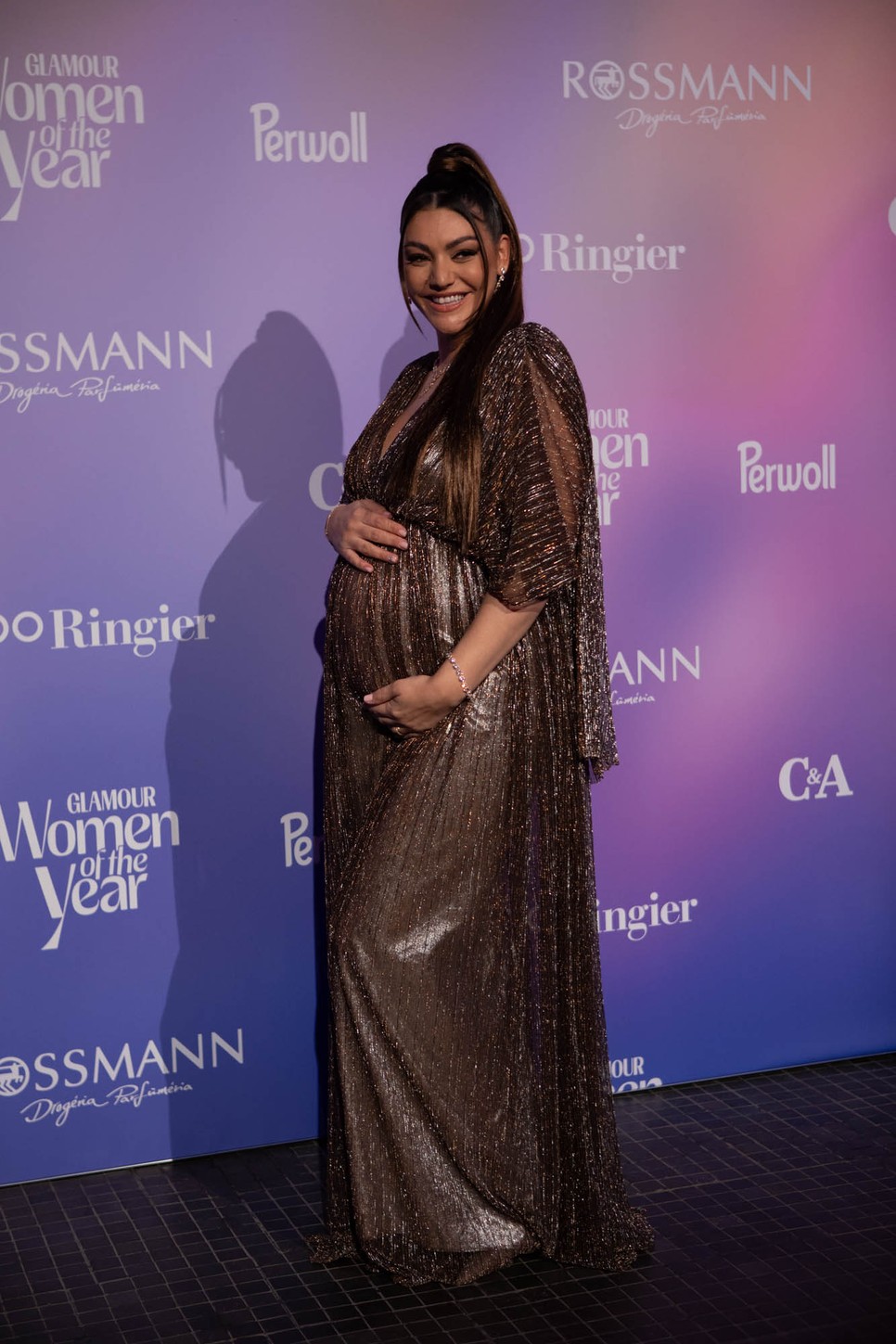 Kulcsár Edina csak úgy ragyogott a GLAMOUR Women of the Year gála pink szőnyegén