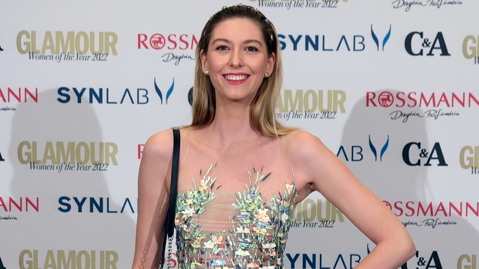 A pucérruha egyre nagyobb teret hódít a GLAMOUR Women of the Year gálákon is olyan csodás átlátszó ruhák formájában, mint amit már Dallos Bogi is viselt az eseményen